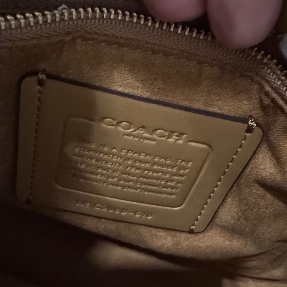 COACH Sutton Saddle Bag in Chalk NWOT purse leather - Picture 15 of 15